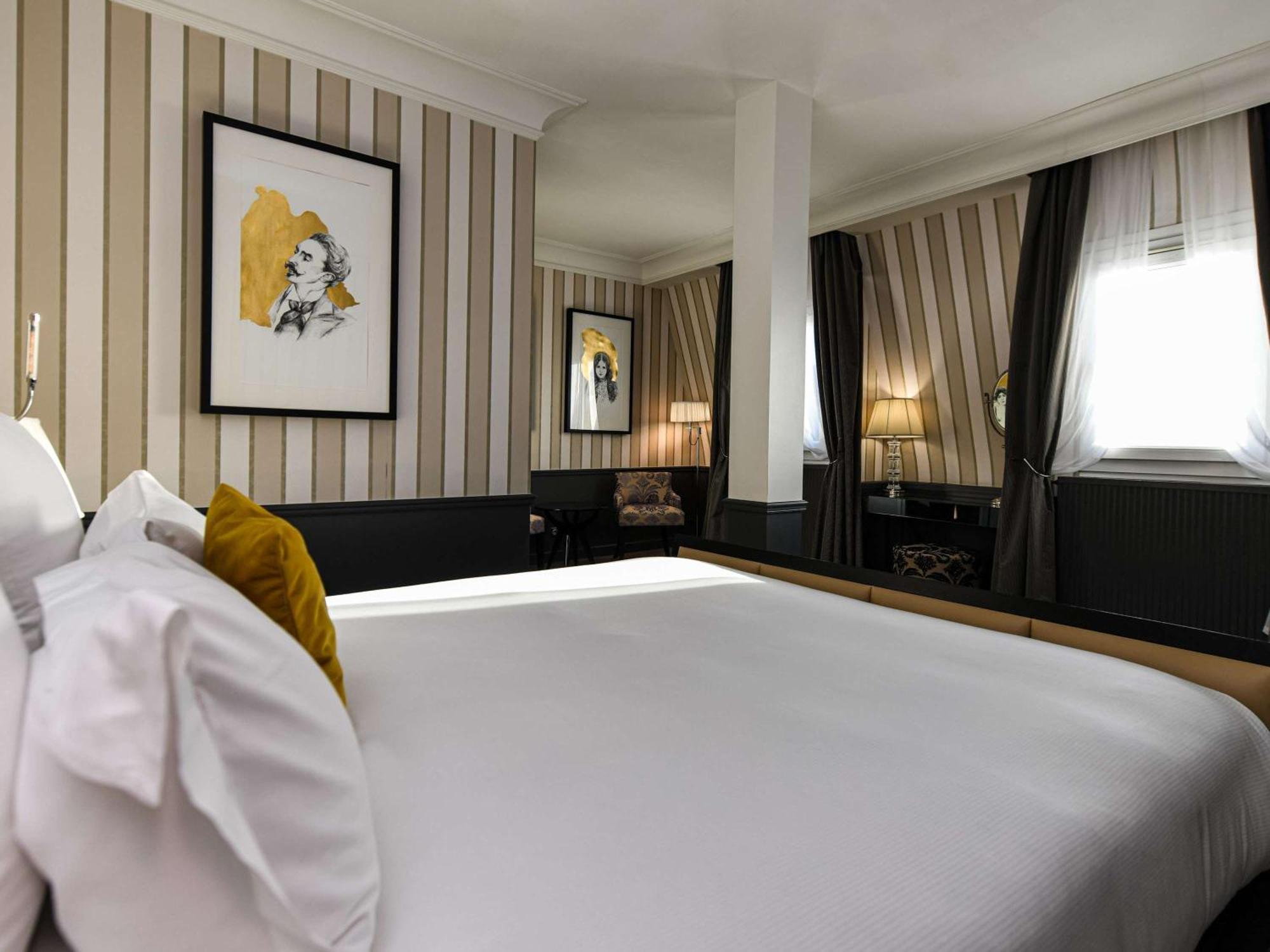 Le Grand Hotel De Cabourg - Mgallery Hotel Collection Esterno foto